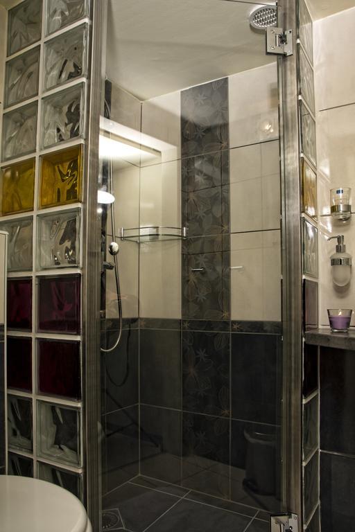 Palace Apartments بودابست الغرفة الصورة