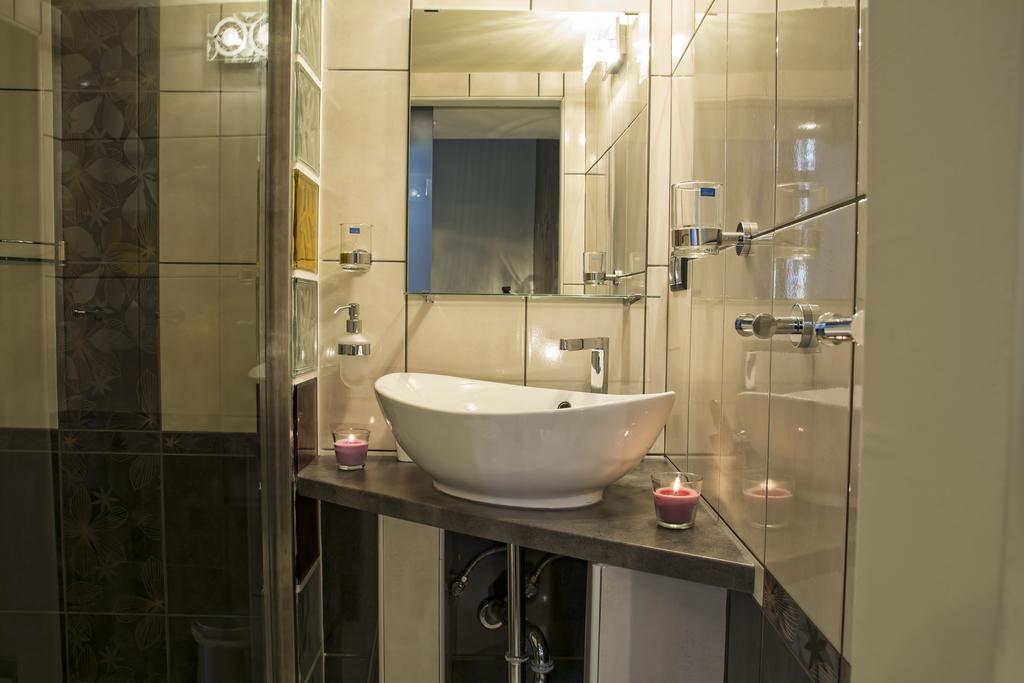 Palace Apartments بودابست الغرفة الصورة